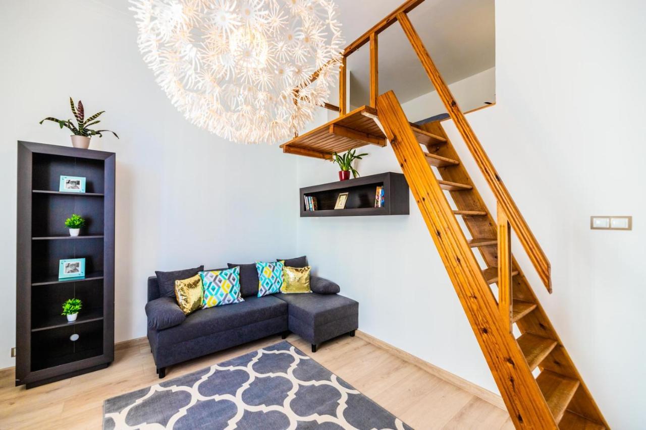 Apartament Z Antresola Przy Rynku Apartment Вроцлав Екстериор снимка