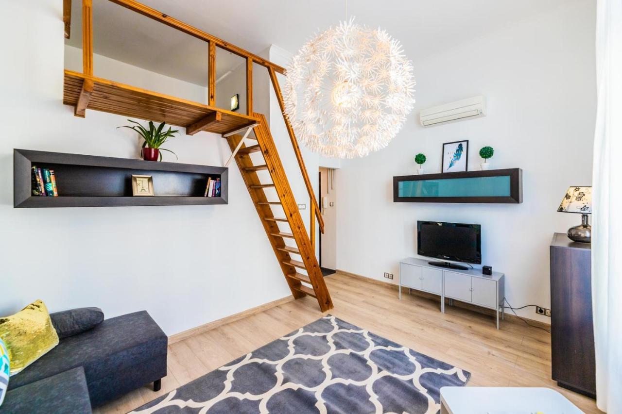 Apartament Z Antresola Przy Rynku Apartment Вроцлав Екстериор снимка